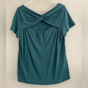 Skies Are Blue teal top with back twist